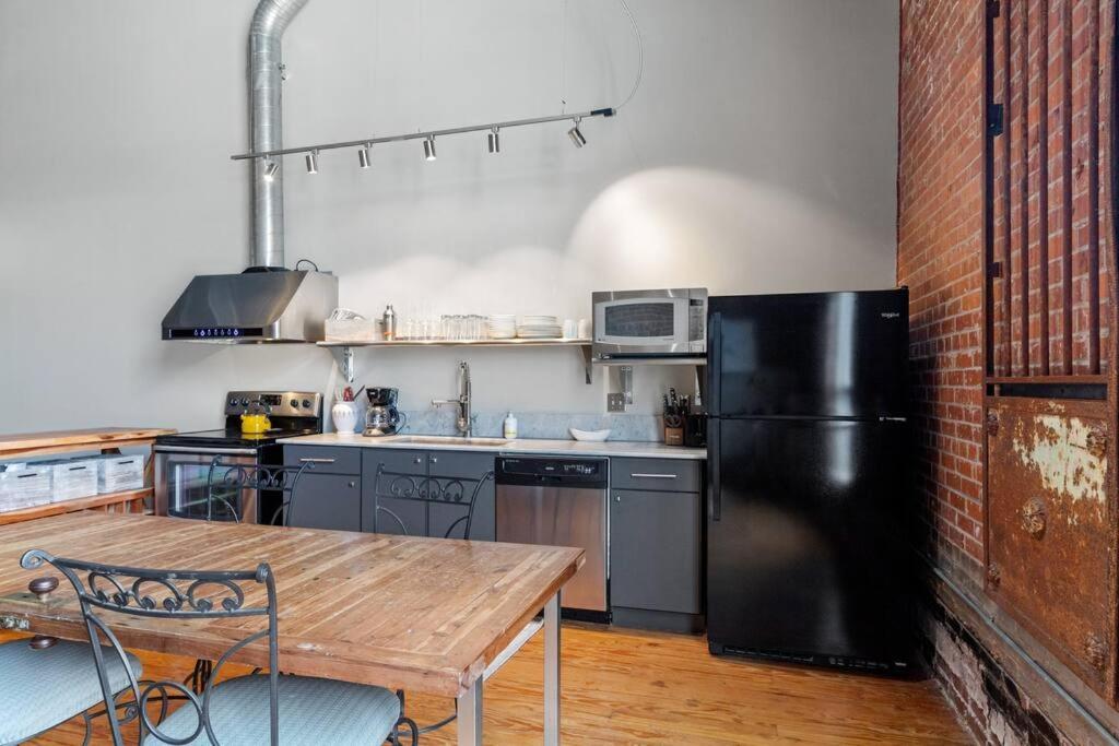 Cajun Stays-Buchanan Loft #4 Lafayette Εξωτερικό φωτογραφία